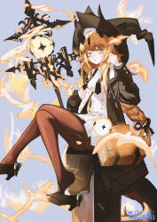 Rule 34 | 1girl, arknights, bag, black hat, black jacket, black necktie, black pantyhose, blonde hair, book, braid, dragon girl, dragon horns, dragon tail, dress, flame-tipped tail, green eyes, hair ornament, hand up, hat, highres, holding, holding staff, horns, horns through headwear, jacket, long hair, long sleeves, looking at viewer, necktie, off shoulder, official alternate costume, pantyhose, parted lips, reed (arknights), reed the flame shadow (arknights), reed the flame shadow (curator) (arknights), shirt, smile, solo, staff, tail, white dress, white shirt, witch hat, ysrinmi