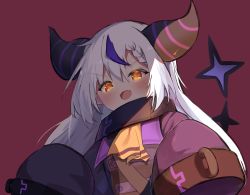 Rule 34 | 1girl, 2022, absurdres, ahoge, coat, collar, demon girl, demon horns, demon tail, fang, hair between eyes, highres, hololive, horns, la+ darknesss, long hair, long sleeves, looking at viewer, multicolored hair, narucchii, open mouth, purple hair, red background, shadow, simple background, skin fang, sleeves past fingers, sleeves past wrists, smile, solo, streaked hair, striped horns, tail, upper body, very long hair, virtual youtuber, white hair, yellow eyes