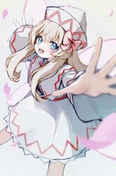 Rule 34 | 1girl, absurdres, blonde hair, blue eyes, blush, capelet, dress, fairy, fairy wings, hat, highres, lily white, long hair, long sleeves, looking at viewer, open mouth, shiu kyu, simple background, smile, solo, touhou, white background, white capelet, white dress, white headwear, wide sleeves, wings