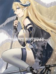 Rule 34 | 1girl, arknights, arm strap, bare shoulders, blonde hair, blue eyes, blue hairband, breasts, commentary request, elbow gloves, fingerless gloves, flag, gloves, grin, hairband, highres, holding, holding flag, horns, jiru (6pp ab), large breasts, light particles, long hair, looking at viewer, partial commentary, pointy ears, saileach (arknights), smile, solo, thighhighs, thighs, very long hair, white thighhighs
