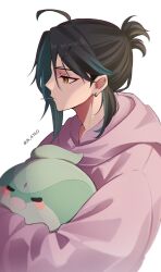 Rule 34 | 1boy, alternate costume, alternate hairstyle, black hair, earrings, genshin impact, green hair, highres, holding, holding stuffed toy, hood, hoodie, jewelry, jk 4140, male focus, mouth hold, multicolored hair, pink hoodie, ponytail, short hair, solo, stuffed animal, stuffed bird, stuffed toy, white background, xiao (genshin impact), yellow eyes