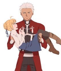 Rule 34 | 1boy, 1girl, ahoge, archer (fate), artoria pendragon (fate), bad id, bad pixiv id, blonde hair, boots, carrying, dark skin, dark-skinned male, fate/stay night, fate (series), green eyes, leather, leather boots, mekkichi, pantyhose, princess carry, saber (fate), white hair