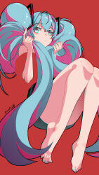 Rule 34 | 1girl, aqua eyes, aqua hair, aqua nails, artist name, bare legs, bare shoulders, barefoot, black skirt, closed mouth, convenient leg, crossed bangs, eyelashes, feet, full body, hair between eyes, hair ornament, hands up, hatsune miku, highres, holding, holding own hair, invisible chair, knees together feet apart, knees up, legs, long hair, looking at viewer, miniskirt, multicolored hair, nail polish, pink hair, red background, signature, simple background, sitting, skirt, solo, streaked hair, thighs, toenail polish, toenails, toes, twintails, very long hair, vocaloid, yamauchi (conan-comy)