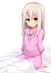 Rule 34 | 1girl, bad id, bad twitter id, blush, breasts, collarbone, commentary request, fate/kaleid liner prisma illya, fate (series), highres, illyasviel von einzbern, long hair, long sleeves, looking at viewer, pajamas, pink pajamas, pink ribbon, red eyes, ribbon, sen (astronomy), sitting, small breasts, smile, solo