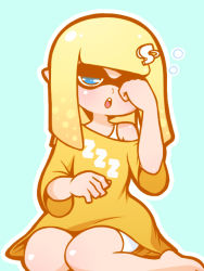 Rule 34 | 1girl, aqua background, barefoot, blonde hair, blue eyes, inkling, inkling girl, inkling player character, letter hair ornament, mike inel, nintendo, off shoulder, open mouth, oversized clothes, oversized shirt, pointy ears, rubbing eyes, shirt, shorts, sitting, solo, splatoon (series), white shorts, yellow shirt, yokozuwari