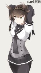 Rule 34 | 10s, 1girl, anchor symbol, arms up, bad id, bad tumblr id, black skirt, bodysuit, breasts, brown hair, character name, closed mouth, cowboy shot, eyebrows, grey background, hair between eyes, hair flaps, hairband, hatsuzuki (kancolle), kantai collection, looking to the side, medium breasts, neckerchief, pantyhose, pleated skirt, school uniform, serafuku, shigino sohuzi, short sleeves, simple background, skirt, smile, solo, standing, yellow eyes