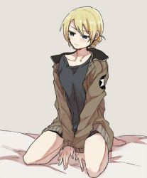 Rule 34 | 10s, 1girl, arm support, bad id, bad twitter id, barefoot, blonde hair, blue eyes, blush, bomber jacket, collarbone, cosplay, costume switch, darjeeling (girls und panzer), girls und panzer, jacket, kay (girls und panzer), kay (girls und panzer) (cosplay), ree (re-19), shirt, short hair, solo, t-shirt, thighs
