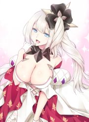 Rule 34 | 1girl, black flower, black rose, blue eyes, breasts, cleavage, collar, dress, fate/grand order, fate (series), fleur-de-lis, fleur-de-lis print, flower, gloves, half gloves, large breasts, looking at viewer, marie antoinette (alter) (fate), marie antoinette (fate), metal collar, mori marimo, rose, side ponytail, smile, solo, white dress, white hair