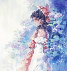 1girl ascot black_hair bow chinese_commentary chinnpi closed_mouth commentary_request detached_sleeves faux_traditional_media frilled_bow frilled_hair_tubes frills hair_bow hair_tubes hakurei_reimu highres long_hair plant purple_eyes rain red_bow red_skirt ribbon-trimmed_sleeves ribbon_trim skirt skirt_set solo touhou