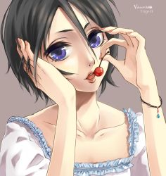 Rule 34 | 1girl, bad id, bad pixiv id, black hair, bleach, blue eyes, bracelet, cherry, collarbone, female focus, food, fruit, hair between eyes, holding, holding food, holding fruit, jewelry, kuchiki rukia, lips, short hair, simple background, solo, tripletype, upper body