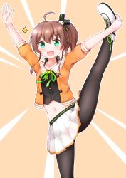 Rule 34 | 1girl, ahoge, blush, breasts, brown hair, collarbone, commentary, faubynet, green eyes, green ribbon, hair between eyes, hair ornament, hair ribbon, highres, holding own foot, hololive, jacket, leg up, legs, looking at viewer, medium hair, miniskirt, natsuiro matsuri, natsuiro matsuri (1st costume), navel, open mouth, orange jacket, pantyhose, pleated skirt, ribbon, round teeth, side ponytail, simple background, skirt, smile, solo, standing, standing on one leg, teeth, virtual youtuber, white skirt
