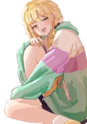 Rule 34 | 1girl, absurdres, bare legs, blonde hair, blush, bow, braid, bright pupils, fang, fujita kotone, gakuen idolmaster, hair bow, haruno honobono, highres, hood, hooded jacket, idolmaster, jacket, knee up, long sleeves, looking at viewer, looking to the side, multicolored clothes, multicolored jacket, simple background, sitting, skin fang, smile, solo, white background, white pupils