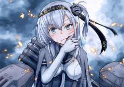 Rule 34 | 1girl, battle, blood, blood on face, blood on clothes, blush, hair ornament, headband, kantai collection, looking at viewer, owada (kousonhuchi), side ponytail, grey eyes, silver hair, sky, solo, suzutsuki (kancolle), torpedo tubes, translation request, weapon