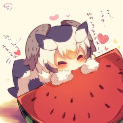 Rule 34 | 10s, 1girl, beige background, bird tail, black hair, blush, chibi, closed mouth, eating, closed eyes, food, fruit, fur collar, fur trim, heart, kemono friends, multicolored hair, muuran, northern white-faced owl (kemono friends), signature, solo, sparkle, translation request, two-tone hair, watermelon, white hair