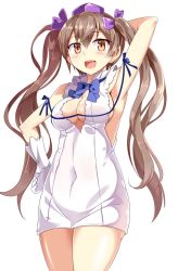 Rule 34 | 1girl, arm behind back, arm ribbon, arm up, armpits, bare shoulders, blue bow, blue eyes, blush, blush stickers, bow, bowtie, breasts, brown hair, cleavage, cleavage cutout, clothing cutout, cosplay, covered navel, cowboy shot, dress, dungeon ni deai wo motomeru no wa machigatteiru darou ka, e.o., gloves, hair ornament, hair ribbon, hand on head, hand on own hip, hand up, hat, hestia (danmachi), hestia (danmachi) (cosplay), highres, himekaidou hatate, jpeg artifacts, large breasts, long hair, looking at viewer, open mouth, purple ribbon, rei no himo, ribbon, short dress, showing armpits, simple background, sleeveless, sleeveless dress, smile, solo, tokin hat, touhou, twintails, very long hair, white dress, white gloves
