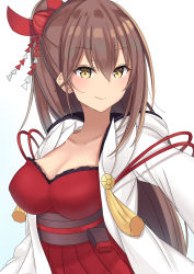 Rule 34 | 1girl, azur lane, breasts, brown hair, cleavage, hair between eyes, highres, japanese clothes, kimono, long hair, looking at viewer, medium breasts, open clothes, open kimono, ponytail, red skirt, simple background, skirt, solo, tsukikaze aki, very long hair, white background, white kimono, yellow eyes, zuikaku (azur lane)
