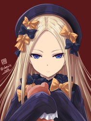 Rule 34 | 1girl, abigail williams (fate), black bow, black hat, black shirt, blonde hair, blue eyes, bow, brown background, closed mouth, expressionless, fate/grand order, fate (series), hair bow, hands in opposite sleeves, hat, haura akitoshi, holding, holding stuffed toy, long hair, long sleeves, looking at viewer, orange bow, polka dot, polka dot bow, shirt, signature, simple background, solo, straight hair, stuffed animal, stuffed toy, teddy bear, tsurime, twitter username, upper body