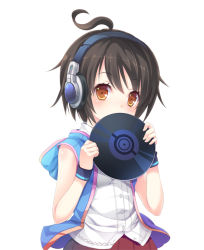 Rule 34 | 1girl, ahoge, brown hair, character request, covering face, covering own mouth, covering privates, dj, headphones, hood, hood down, hoodie, looking at viewer, oke, record, short hair, simple background, sleeveless, sleeveless hoodie, solo, wristband, yazawa oke, yellow eyes