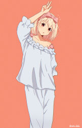 Rule 34 | 1girl, ama (ama ekaku), arm up, blonde hair, bob cut, bow, collarbone, commentary request, frilled shirt, frills, hair bow, highres, looking at viewer, lycoris recoil, nishikigi chisato, off-shoulder shirt, off shoulder, official alternate costume, open mouth, orange background, pajamas, pants, pink bow, red eyes, shirt, short hair, simple background, single bare shoulder, solo, strap slip, twitter username, w, white pants, white shirt