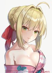 Rule 34 | 10s, 1girl, ahoge, alternate costume, arms at sides, blonde hair, braid, breasts, collarbone, fate/extra, fate (series), floral print, green eyes, hair between eyes, hair bun, hair intakes, hair up, large breasts, lips, looking at viewer, nero claudius (fate), nero claudius (fate) (all), nero claudius (fate/extra), off shoulder, short hair, single braid, single hair bun, solo, upper body, you06