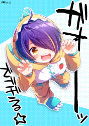 1boy aichi_shiho blonde_hair blue_background blush claw_pose dinosaur_costume ensemble_stars! food_print hair_over_one_eye hood hood_up looking_at_viewer male_focus multicolored_hair one_eye_covered onesie open_mouth photoshop_(medium) polka_dot polka_dot_background purple_eyes sengoku_shinobu smile strawberry_colored_holiday_(ensemble_stars!) strawberry_print streaked_hair translation_request two-tone_background two-tone_hair white_background yellow_eyes