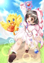 Rule 34 | 1girl, :d, akagi miria, animal, arm up, bag, bird, black hair, blue sky, blurry, blurry background, blush, brown eyes, brown footwear, capelet, chocobo, cloud, commentary request, crossover, day, depth of field, dress, highres, hood, hood up, hooded capelet, idolmaster, idolmaster cinderella girls, idolmaster cinderella girls starlight stage, long sleeves, open mouth, orb, outdoors, outstretched arms, puffy long sleeves, puffy sleeves, regular mow, shoe soles, shoes, shoulder bag, sky, smile, solo, staff, white capelet, white dress