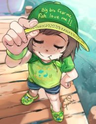 Rule 34 | 1girl, baseball cap, brown hair, child, closed mouth, closed eyes, foreshortening, freckles, from above, full body, girutea, green shirt, hat, highres, indie virtual youtuber, lily hopkins, meme, mouth hold, print shirt, shirt, short hair, short sleeves, shorts, signature, slippers, smile, solo, split mouth, stalk in mouth, standing, sweat, virtual youtuber, water, women want me fish fear me (meme), wristband