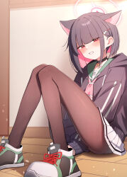 1girl absurdres animal_ears black_choker black_hair black_jacket black_pantyhose blue_archive cat_ears choker colored_inner_hair grin hair_ornament hairclip halo highres jacket kazusa_(blue_archive) knees_up long_sleeves looking_at_viewer multicolored_hair on_floor pantyhose pink_hair pink_halo red_eyes shoes short_hair sitting skirt smile sneakers solo white_skirt whonyang wooden_floor