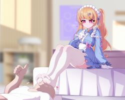 Rule 34 | 1boy, 1girl, absurdres, bed, blonde hair, blush, feet, highres, long hair, red eyes, soles, steam, thighhighs, thumbs up, toes, twintails, white thighhighs, yao (pixiv9482697)
