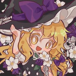 Rule 34 | 1girl, black hat, blonde hair, bow, bright pupils, commission, flower, hair bow, hand on headwear, hat, hat bow, kirisame marisa, long hair, open mouth, purple bow, purple flower, short sleeves, smile, solo, sparkle, suelement, touhou, twitter username, upper body, white flower, white pupils, witch hat, yellow eyes