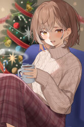 Rule 34 | 1girl, :d, absurdres, aotake iro, aran sweater, bell, black hair, blurry, blurry background, blush, brown eyes, brown hair, brown skirt, cable knit, candy, candy cane, christmas, christmas ornaments, christmas tree, commentary request, cup, depth of field, food, grey hair, hair between eyes, highres, holding, holding cup, hololive, hololive english, indoors, knees up, looking at viewer, mug, multicolored hair, nail polish, nanashi mumei, open mouth, pink nails, plaid, plaid skirt, short hair, sitting, skirt, smile, solo, steam, streaked hair, sweater, teeth, turtleneck, turtleneck sweater, upper teeth only, virtual youtuber, white sweater