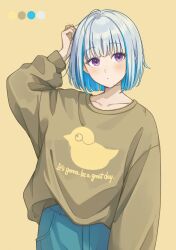 Rule 34 | absurdres, animal print, bird print, blue hair, blush, bob cut, brown sweater, clothes writing, commentary, ene mizunoawa, hand on own head, highres, lize helesta, multicolored hair, nijisanji, purple eyes, simple background, sweater, sweater partially tucked in, two-tone hair, two-tone sweater, virtual youtuber, yellow background, yellow sweater
