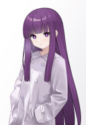 Rule 34 | 1girl, absurdres, blunt bangs, closed mouth, coat, fern (sousou no frieren), flat chest, grey coat, hands in pockets, highres, long hair, looking at viewer, nagisa (cxcx5235), purple eyes, purple hair, sidelocks, simple background, solo, sousou no frieren, upper body, very long hair, white background
