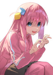 Rule 34 | 1girl, absurdres, black skirt, blue eyes, bocchi the rock!, cube hair ornament, double v, gotoh hitori, hair ornament, highres, jacket, kouhiipan, long hair, one side up, open mouth, pants, pants under skirt, pink hair, pink jacket, pink pants, pink track suit, pleated skirt, simple background, skirt, solo, track jacket, track pants, v, white background