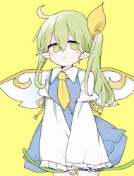 Rule 34 | 1girl, 76gpo, ahoge, ascot, blue dress, closed mouth, daiyousei, dress, fairy wings, green eyes, green hair, highres, juliet sleeves, long hair, long sleeves, looking at viewer, pointy ears, puffy sleeves, side ponytail, simple background, smile, solo, touhou, wings, yellow ascot, yellow background