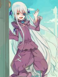 Rule 34 | 00s, 1girl, :d, barasuishou, cloud, cloudy sky, crystal, day, dress, eyepatch, fakepucco, hair ornament, long hair, long sleeves, looking at viewer, open mouth, purple dress, rozen maiden, sky, smile, solo, very long hair, waving, white hair, yellow eyes