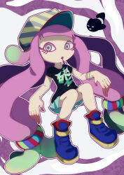 Rule 34 | 1girl, absurdres, afuron, bangle, baseball cap, black shirt, blue footwear, blunt bangs, boots, bracelet, drooling, female focus, fish, flat chest, full body, gradient hair, green eyes, green hair, green skirt, hair tie, harmony&#039;s clownfish (splatoon), harmony (splatoon), hat, highres, invisible chair, jewelry, long hair, looking at viewer, low-tied long hair, miniskirt, multicolored hair, nintendo, open mouth, outline, pink hair, pleated skirt, purple outline, shirt, short sleeves, sidelocks, sitting, skirt, solo focus, splatoon (series), splatoon 3, striped clothes, striped headwear, tentacle hair, tentacles, two-tone hair, very long hair, white outline, yellow headwear