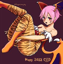 Rule 34 | 1girl, 2022, animal print, ass, bare shoulders, boots, bridal gauntlets, chinese zodiac, d-ryuu, demon wings, head wings, huge ass, legs up, lilith aensland, looking at viewer, new year, open mouth, pink hair, purple background, red eyes, short hair, solo, thick thighs, thighs, tiger print, vampire (game), wings, year of the tiger
