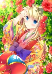 Rule 34 | 1girl, absurdres, blonde hair, blue eyes, bow, chloe lemaire, flower, girlfriend (kari), hibiscus, highres, japanese clothes, kimono, layered clothes, layered kimono, light rays, long hair, looking at viewer, official style, smile, solo, sunbeam, sunlight, to toko ba na, yurumo