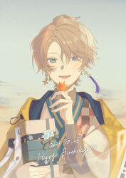Rule 34 | 1boy, absurdres, autumn leaves, beach, blue eyes, blush, brown hair, brown kimono, commentary request, dated, earrings, gift, happy birthday, highres, holding, holding gift, holding leaf, jacket, japanese clothes, jewelry, kaida haru, kimono, leaf, long sleeves, looking at viewer, male focus, nijisanji, ocean, open mouth, outdoors, parted bangs, ryou (rl), smile, solo, tassel, tassel earrings, upper body, virtual youtuber, yellow jacket