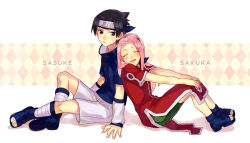 Rule 34 | 1boy, 1girl, argyle, arm support, back-to-back, barefoot sandals (jewelry), black hair, character name, closed eyes, forehead, forehead protector, hands on own knees, haruno sakura, leaning on person, long hair, naruto, naruto (series), parted bangs, parted hair, sandals, shorts, sitting, smile, uchiha sasuke, white shorts, yuu-414