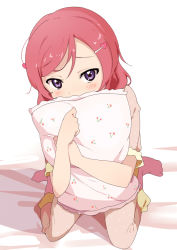 Rule 34 | 1girl, bed, blush, hair ornament, hairclip, love live!, love live! school idol project, nishikino maki, no mouth, ogipote, pillow, purple eyes, red hair, simple background, white background