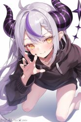 Rule 34 | 1girl, absurdres, frqz bijutsu, highres, hololive, holox, horns, la+ darknesss, long hair, long sleeves, looking at viewer, multicolored hair, smile, solo, streaked hair, virtual youtuber, yellow eyes