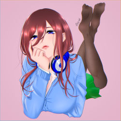 Rule 34 | blue cardigan, blue eyes, breasts, brown hair, cardigan, closed mouth, collared shirt, go-toubun no hanayome, green skirt, hair between eyes, hand on own cheek, hand on own face, headphones, headphones around neck, highres, large breasts, legs up, long sleeves, looking at viewer, lying, nakano miku, on stomach, pantyhose, pink lips, shirt, skirt, solo, suzuro 803, white shirt