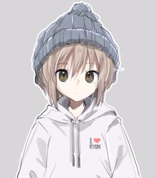 Rule 34 | 1girl, beanie, blue hat, brown hair, closed mouth, clothes writing, english text, green eyes, grey background, grey hoodie, hat, highres, hood, hood down, hoodie, i heart..., looking at viewer, nagato yuki, nanabuluku, outline, revision, short hair, simple background, solo, suzumiya haruhi no yuuutsu, upper body, white outline