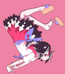 Rule 34 | 1girl, cone horns, grey horns, horns, kijin seija, pink background, red eyes, shoes, short hair, simple background, single shoe, solo, tamahana, touhou