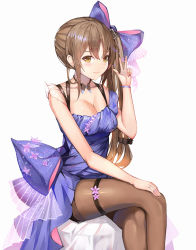 Rule 34 | 1girl, blue dress, bow, bracelet, breasts, brown eyes, brown hair, brown pantyhose, cleavage, closed mouth, collarbone, crossed legs, dress, girls&#039; frontline, hair between eyes, hair bow, highres, homong, jewelry, k2 (before dawn) (girls&#039; frontline), k2 (girls&#039; frontline), large breasts, long hair, official alternate costume, pantyhose, purple bow, shiny clothes, shiny legwear, short dress, side ponytail, simple background, sitting, sleeveless, sleeveless dress, smile, solo, thighband pantyhose, very long hair, w, white background