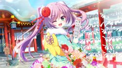Rule 34 | 1girl, architecture, banner, blue kimono, bow, day, dot nose, east asian architecture, fang, film grain, floral print, flower, furisode, game cg, green eyes, hair bow, hair flower, hair ornament, hanging lantern, holding, izumi tsubasu, japanese clothes, kimono, lantern, lens flare, long hair, looking at viewer, looking back, misaki sango, non-web source, official art, omikuji, one eye closed, open mouth, outdoors, pillar, purple hair, re:stage!, red flower, sash, sign, smile, snow, sparkle, stairs, twintails, white flower, winter, yellow bow, yellow sash
