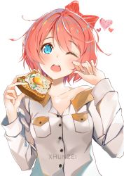 Rule 34 | 1girl, ;o, artist name, blue eyes, blush, bow, bread slice, breast pocket, collarbone, commentary, doki doki literature club, egg (food), eyes visible through hair, food, food on face, fried egg, fried egg on toast, hair bow, heart, highres, long sleeves, looking at viewer, off shoulder, one eye closed, pink hair, pocket, red bow, sayori (doki doki literature club), shirt, short hair, simple background, solo, teeth, toast, upper body, upper teeth only, white background, white shirt, xhunzei