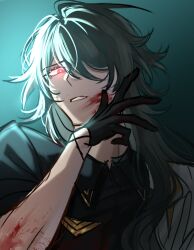 Rule 34 | 1boy, absurdres, black gloves, black shirt, blood, blood on arm, blood on face, blood on hands, chihuahuarien, collared shirt, commentary, earrings, english commentary, gloves, glowing, glowing eye, green background, grey hair, hair over one eye, highres, honkai (series), honkai impact 3rd, jewelry, long hair, looking at viewer, male focus, parted lips, pink eyes, shirt, short sleeves, solo, su (honkai impact), upper body, wiping blood, wiping face, yellow pupils